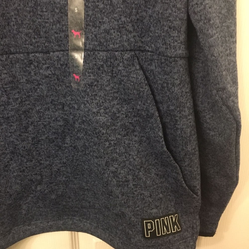 NWT…VS Pink long sleeve zippered sweater - Picture 3 of 3